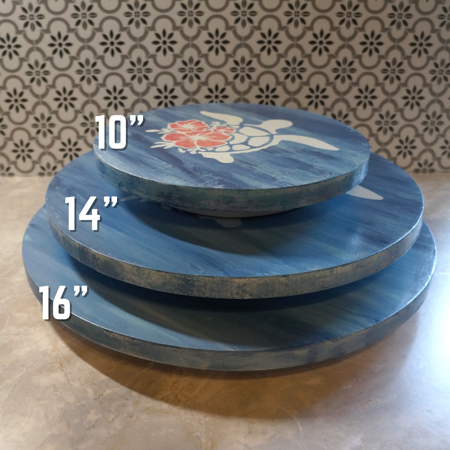 Sea Turtle Hand-Painted Beach-Inspired Lazy Susan – Solid Wood, Coastal Style for Kitchen or Dining Table